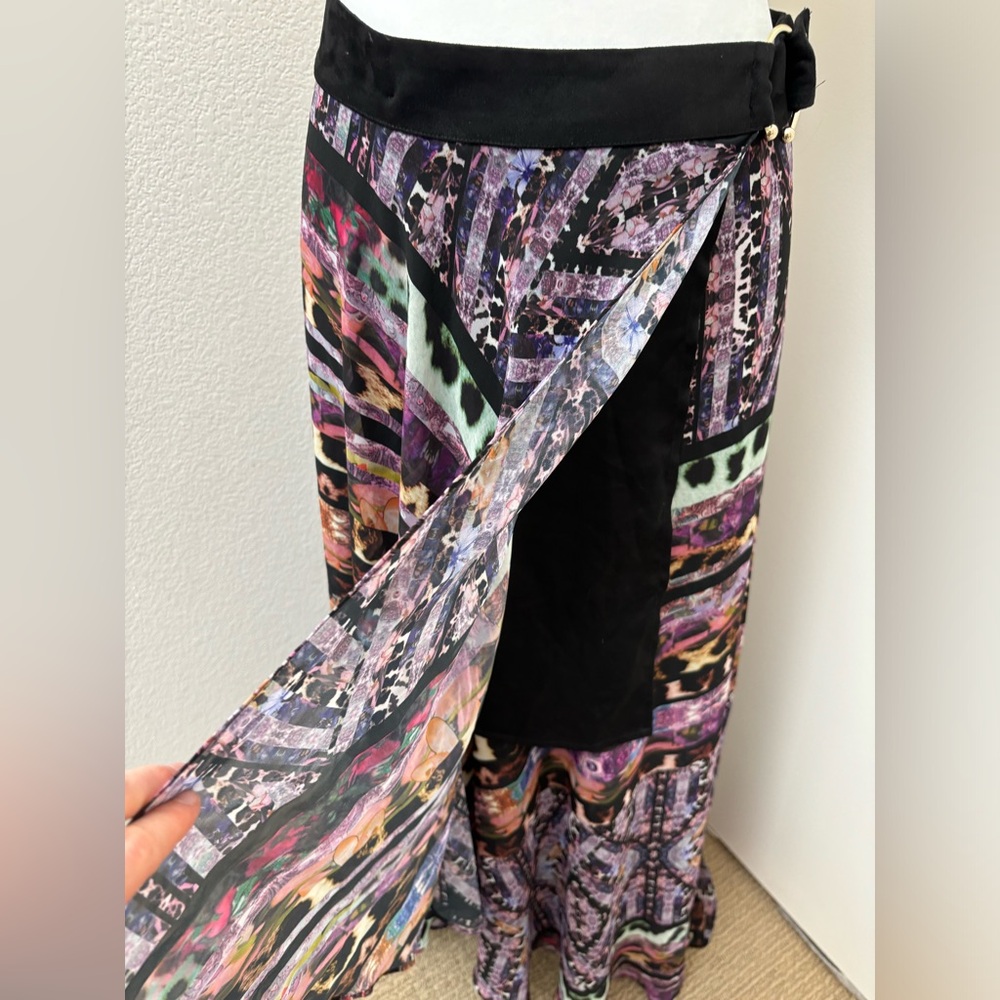 Marciano Guess chiffon maxi skirt mixed‎ print sz large L boho whimsigoth - Picture 10 of 16